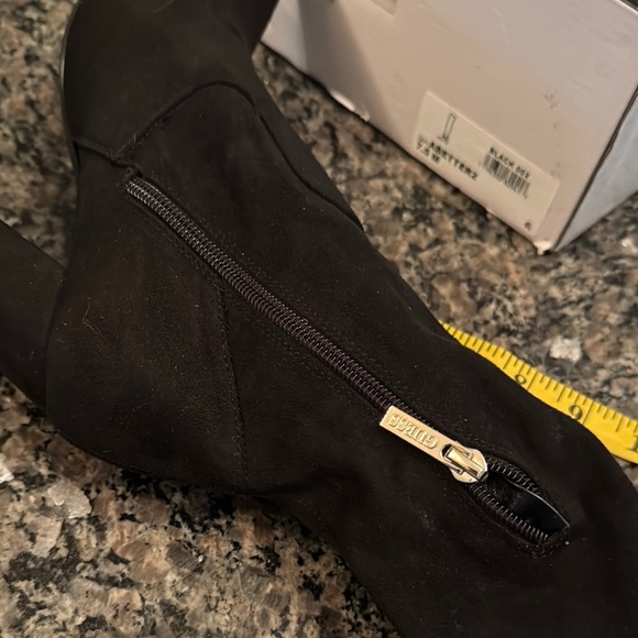 Guess Black Over the Knee Boots with Chunky Heel - Picture 15 of 15